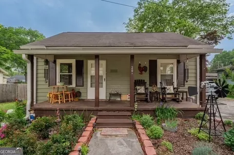 20 Chestnut St, Trion, GA 30753