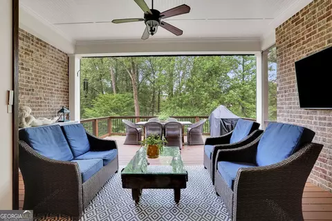 125 Windy Pines Pass, Roswell, GA 30075