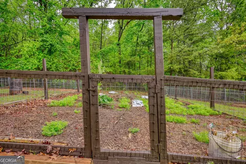 Exterior - 249 Birch Ln, Toccoa, GA 30577 photo 10 of 14