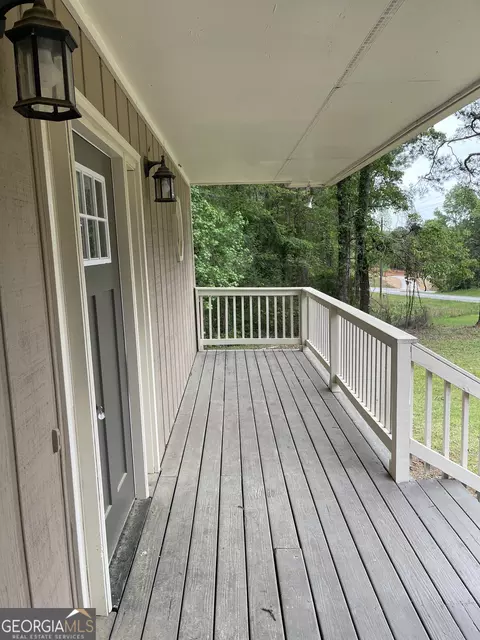 Exterior - 40 Garrett Rd, Lagrange, GA 30240 photo 3 of 4