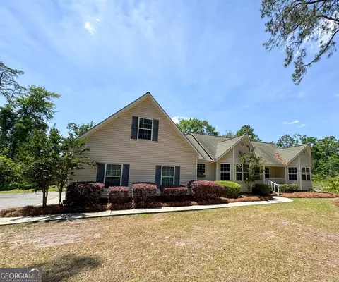 98 Joey Ln, Baxley, GA 31513