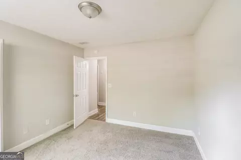 Bedroom - 121 Crestwood Ct, Hampton, GA 30228 photo 3 of 6