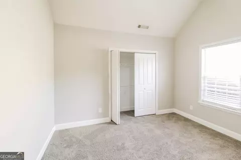 Bedroom - 121 Crestwood Ct, Hampton, GA 30228 photo 4 of 6