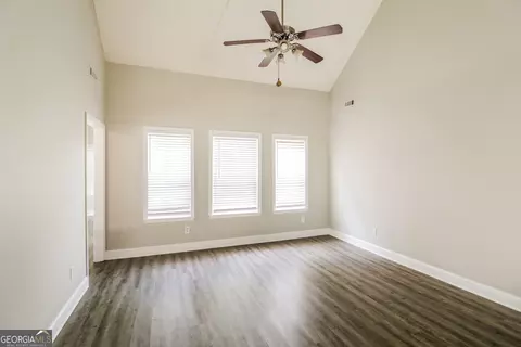 Living - 121 Crestwood Ct, Hampton, GA 30228 photo 3 of 3