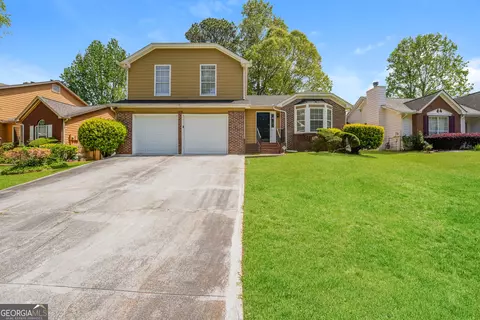 3913 Landgraf Cv, Decatur, GA 30034