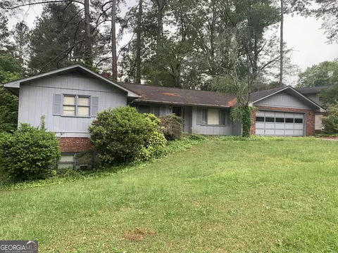 96 Glencrest Dr, Toccoa, GA 30577