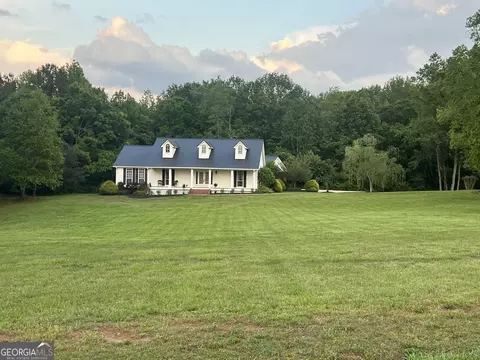 333 Old Carrollton Rd, Roopville, GA 30170