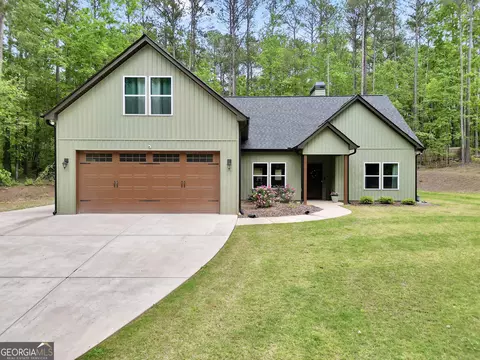 171 Pelican Cir, Monticello, GA 31064