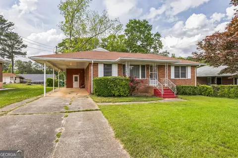 5295 Woodland Dr, Morrow, GA 30260