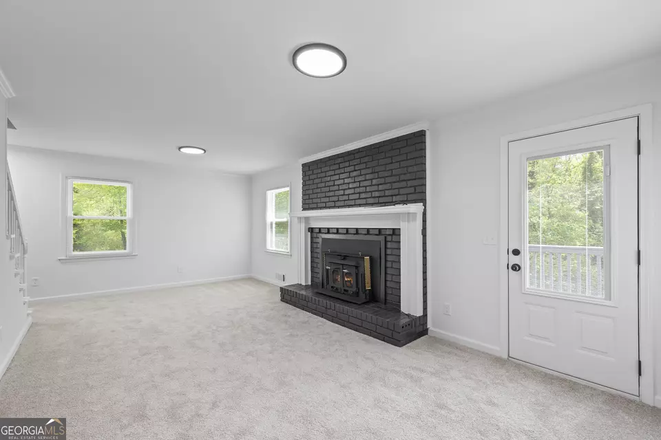 Living - 3717 Birchbriar Ct, Decatur, GA 30034 photo 3 of 6