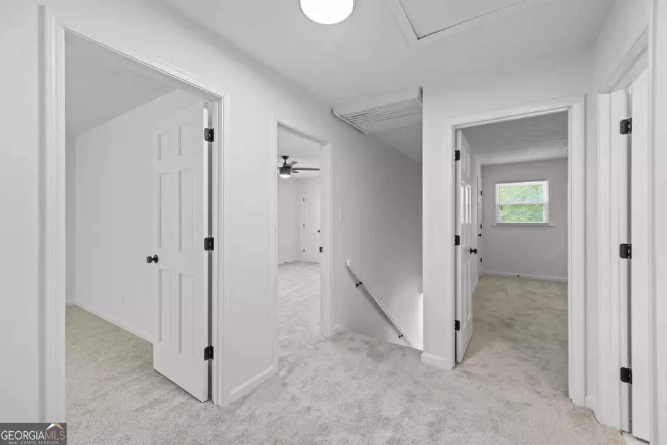 Entry Way - 3717 Birchbriar Ct, Decatur, GA 30034 photo 2 of 3