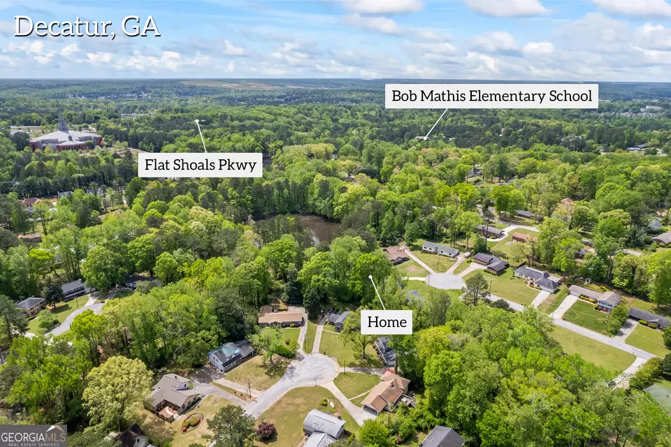 View/Area - 3717 Birchbriar Ct, Decatur, GA 30034 photo 6 of 8