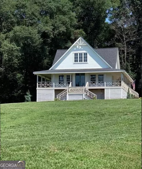 415 Middle Fork Ln, Carnesville, GA 30521