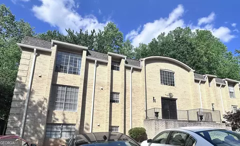 5400 Roswell Rd #L3, Sandy Springs, GA 30342