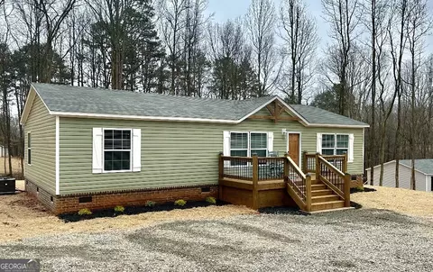 2119 Double Bridge Rd, Demorest, GA 30535