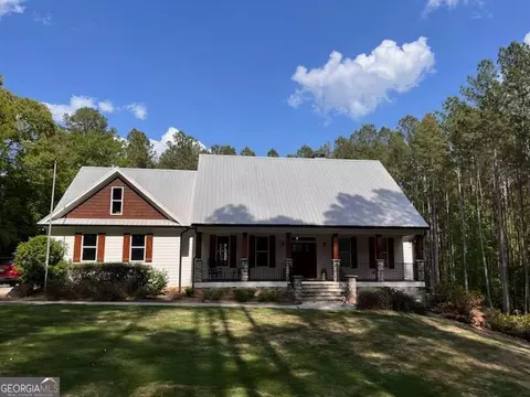 1421 Riverwalk Rd, Bishop, GA 30621