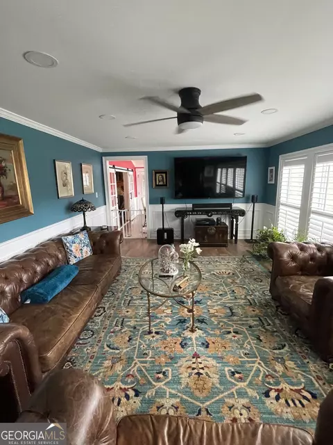 Living - 190 Turkey Point Dr, Lagrange, GA 30240 photo 1 of 1