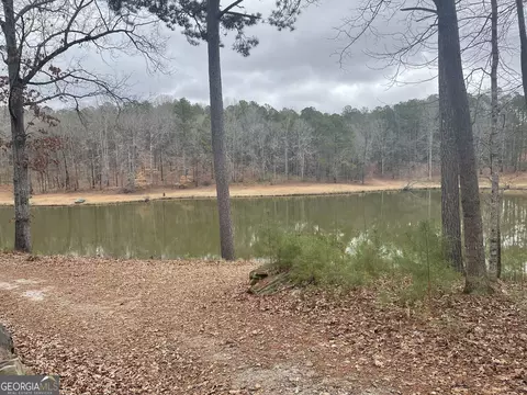 View/Area - 190 Turkey Point Dr, Lagrange, GA 30240 photo 1 of 2