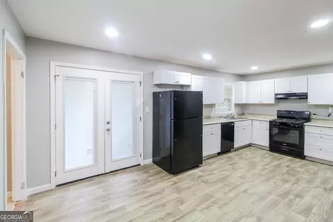 Kitchen - 3903 Rex Rd, Rex, GA 30273 photo 1 of 2