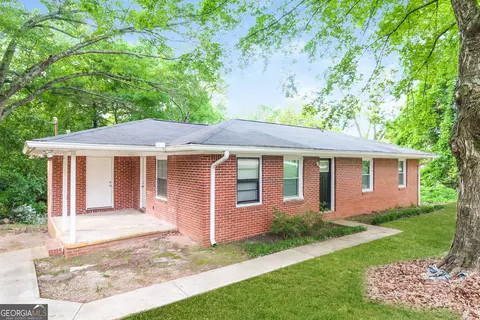 Exterior - 3903 Rex Rd, Rex, GA 30273 photo 2 of 3