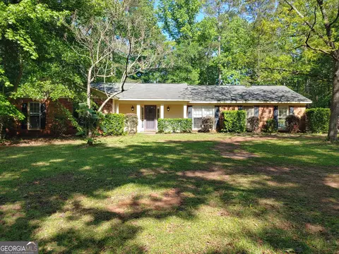 Exterior - 108 Cedar Creek Ct, Lagrange, GA 30240 photo 8 of 8