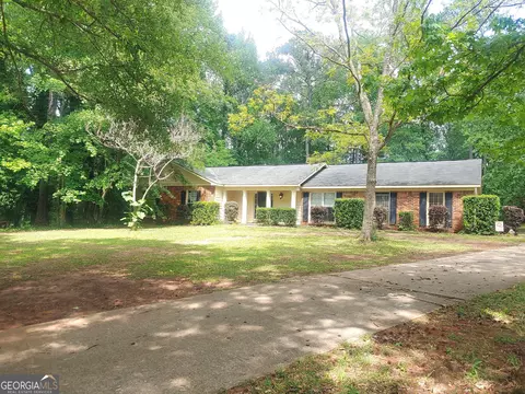 Exterior - 108 Cedar Creek Ct, Lagrange, GA 30240 photo 7 of 8