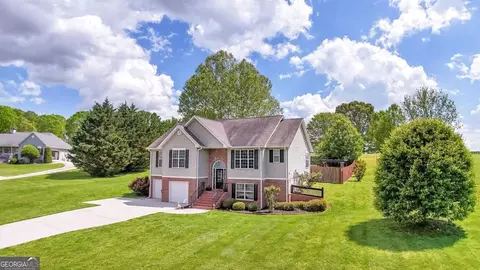 Exterior - 236 Five Oaks Dr, Clarkesville, GA 30523 photo 14 of 15