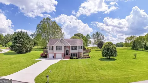 Exterior - 236 Five Oaks Dr, Clarkesville, GA 30523 photo 15 of 15