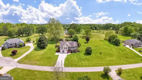 View/Area - 236 Five Oaks Dr, Clarkesville, GA 30523 photo 6 of 12