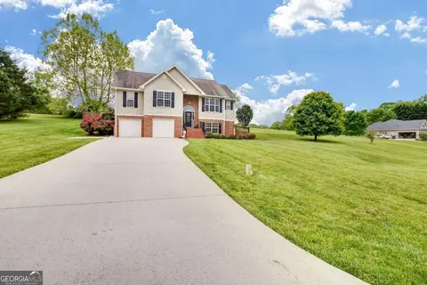 Exterior - 236 Five Oaks Dr, Clarkesville, GA 30523 photo 13 of 15