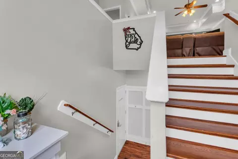 Entry Way - 236 Five Oaks Dr, Clarkesville, GA 30523 photo 1 of 5