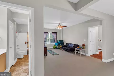 Entry Way - 236 Five Oaks Dr, Clarkesville, GA 30523 photo 5 of 5