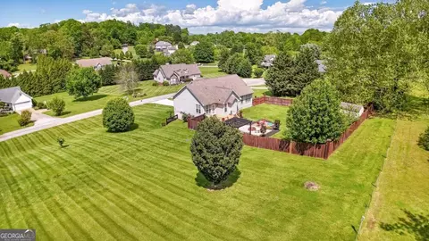 View/Area - 236 Five Oaks Dr, Clarkesville, GA 30523 photo 8 of 12