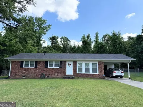 75 Valley Dr, Carrollton, GA 30117