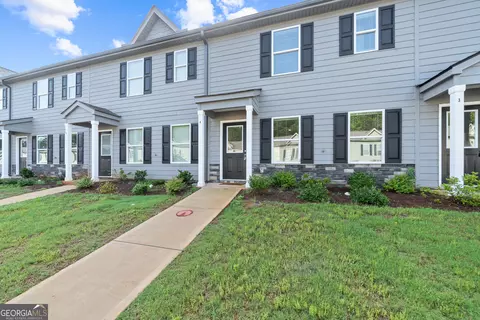 100 Lena Ln #4, Eatonton, GA 31024
