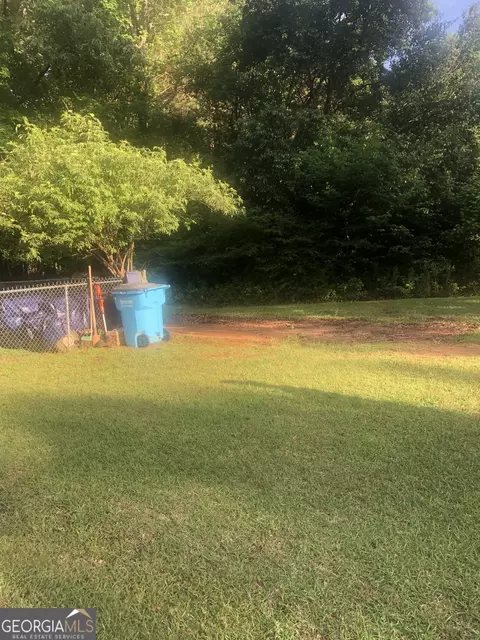 Exterior - 7 Ruby Rd, Jackson, GA 30233 photo 2 of 9