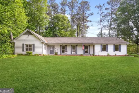 3917 Plantation Dr, Marietta, GA 30062