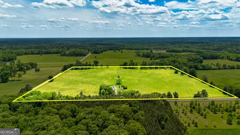 60 Sid Hunter Rd, Sharpsburg, GA 30277