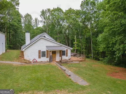 3414 Rock Mills Rd, Lagrange, GA 30240 photo 3