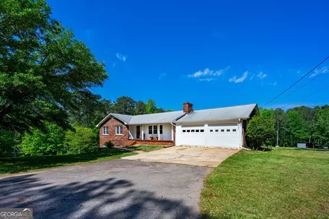 Exterior - 242 Newton Rd, Lagrange, GA 30240 photo 3 of 9