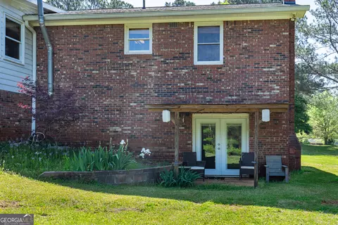 Exterior - 242 Newton Rd, Lagrange, GA 30240 photo 5 of 9
