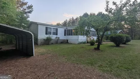 1097 Mccollum Rd, Barnesville, GA 30204