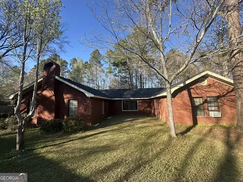 1296 Millen Hwy, Sylvania, GA 30467