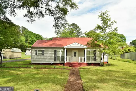 31 Espy St, Summerville, GA 30747
