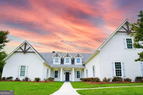 368 Ginger Cake Rd, Fayetteville, GA 30214