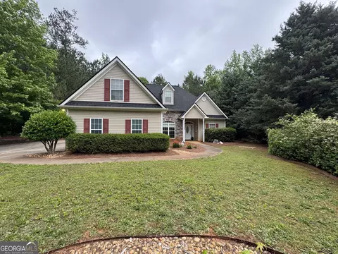 203 Rocky Creek Dr, Griffin, GA 30224