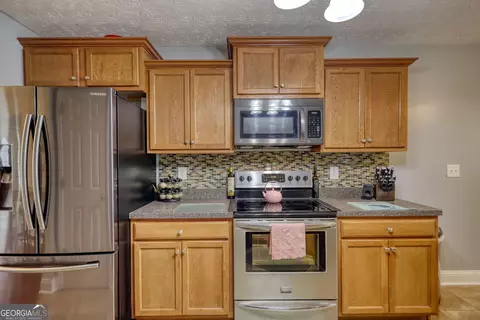 95 Loudoun Dr, Covington, GA 30014 photo 13