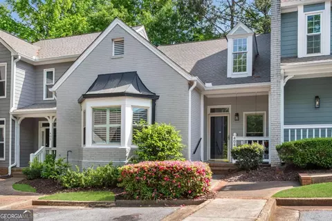 404 Carryback Dr, Marietta, GA 30068