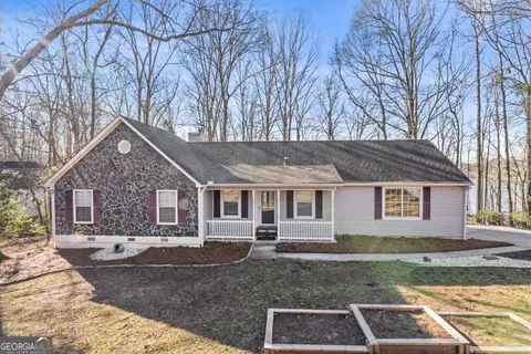 84 Contour Dr, Stockbridge, GA 30281