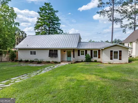 Exterior - 126 Spring Creek Rd, Warwick, GA 31796 photo 3 of 16